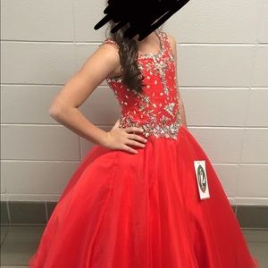 Pageant dress